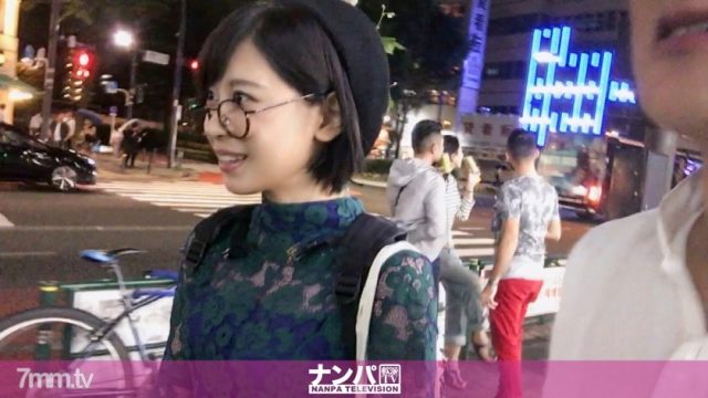 หนังโป๊คัดพิเศษ จีบสาวแว่นไปเย็ดกันในโรงแรม